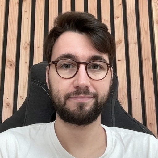 Portrait of Simon Guerrier